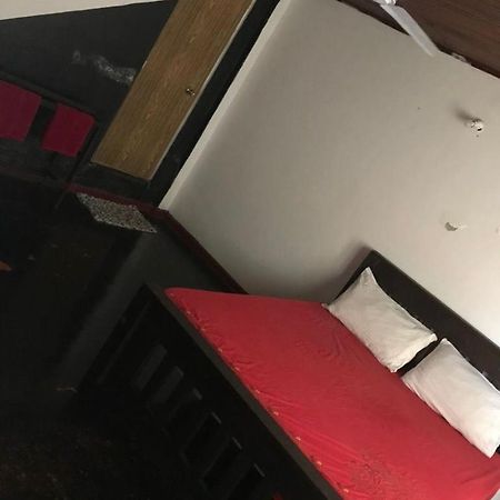 Everest Rooms Piliyandala Exterior photo